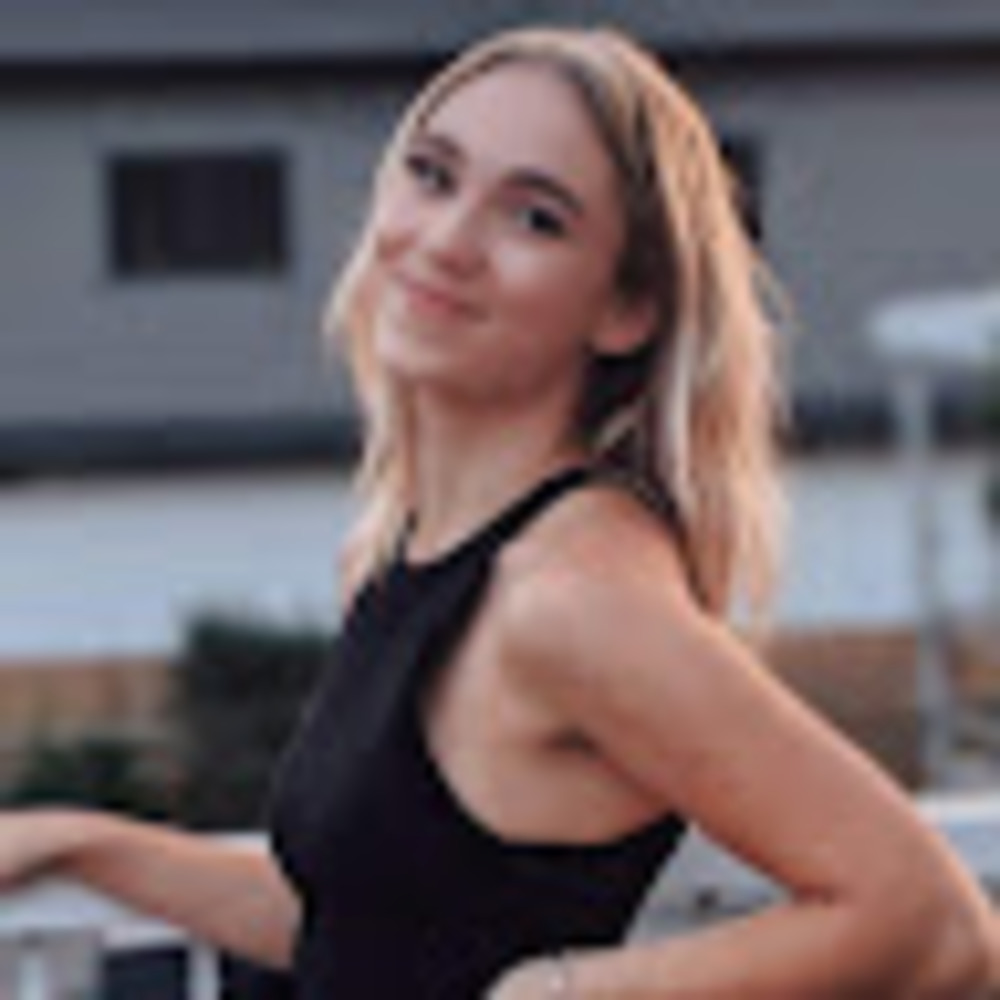 Meet your Posher, Lauren